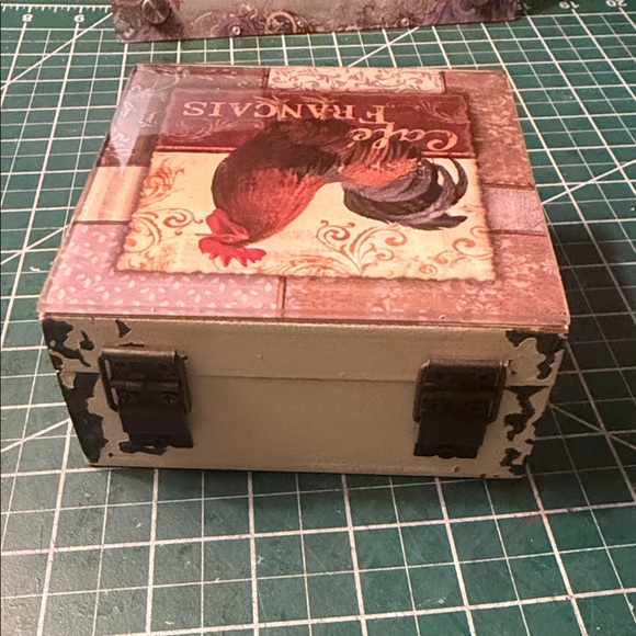 Rustic Rooster Decorative Box - Picture 5 of 5